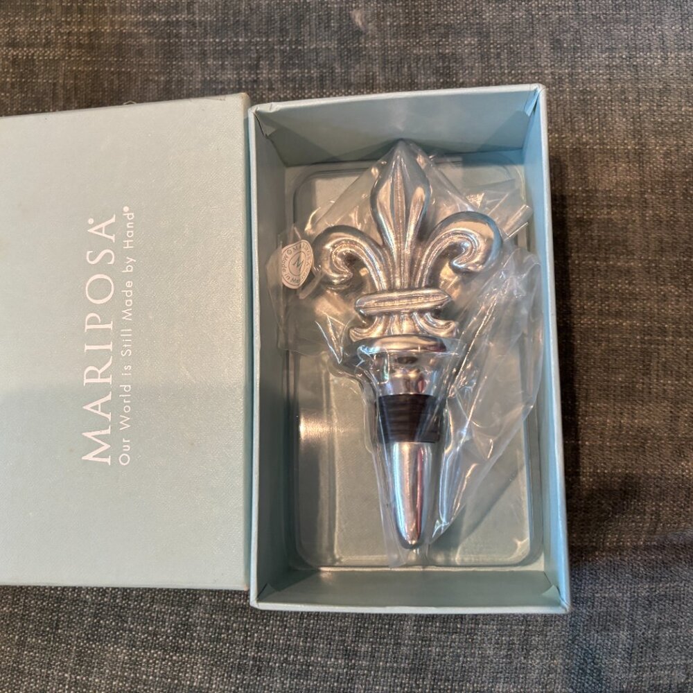 Mariposa Fleur de Lis Bottle Stopper 100% Recycled Aluminum Mexico #2820, NEW